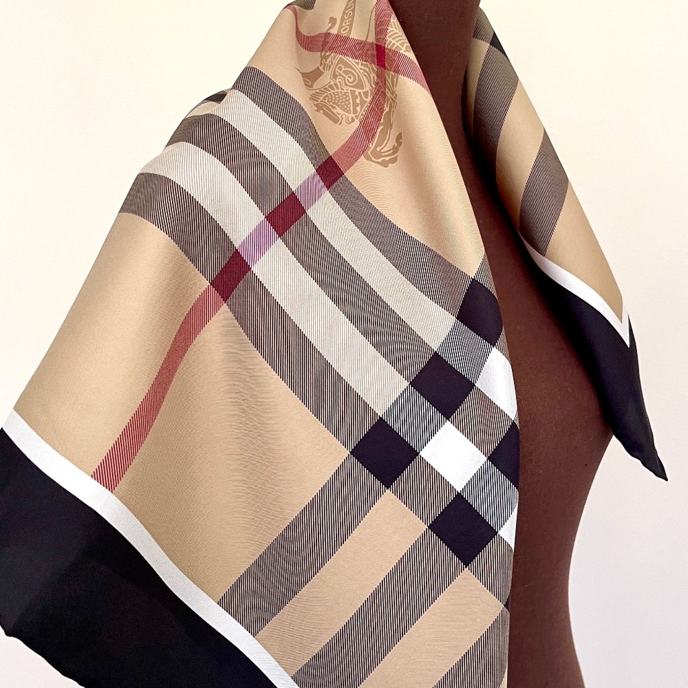 New Unisex Burberry Scarf Beige Check Black Border Silk Wrap - Picture 2 of 12